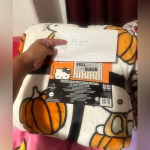 Hello Kitty Full Queen Fall Pumpkin Blanket
